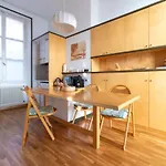 La Casa Di Anna Apartman Varenna
