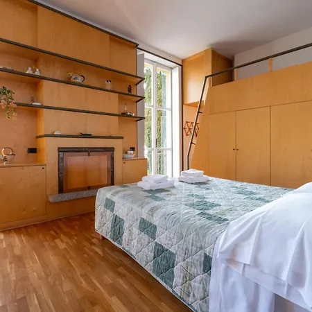 La Casa Di Anna Appartamento Varenna